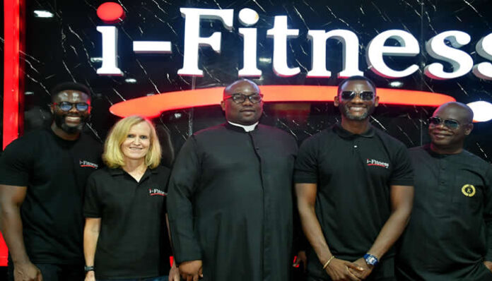 L-R: Daniel Adeoye, Non-Executive Director, i-Fitness; Barene Jankovich-Besan, Non-Executive Director, i-Fitness; Rev. Canon Daniel Asomugha, Vicar, All Saints Anglican Church, Surulere; Foluso Ogunwale, CEO, i-Fitness and Dr. Kelvin Onuchukwu, MD, Kelas Limited at the opening of the Orchid Lekki Branch of i-Fitness over the weekend